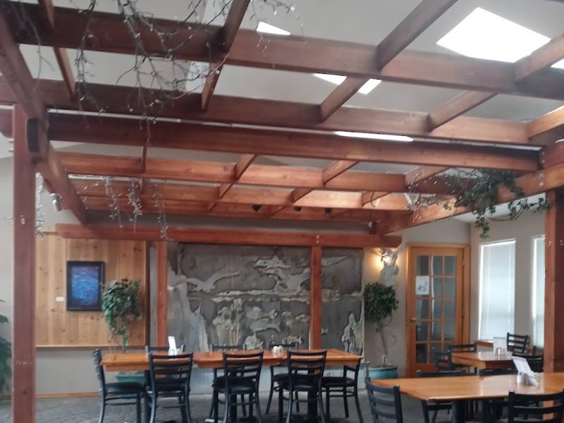 Snake River Grill interior