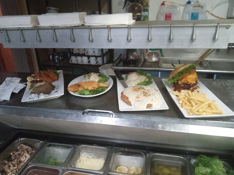 Snake River Grill food