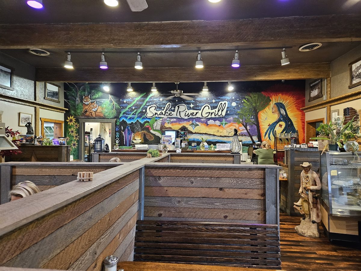 Snake River Grill